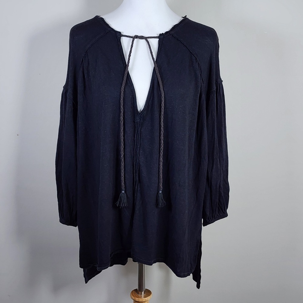 We The Free Tunic Womens XS Black Linen Blend Smocked Back Witchy Boho Shirt Top
